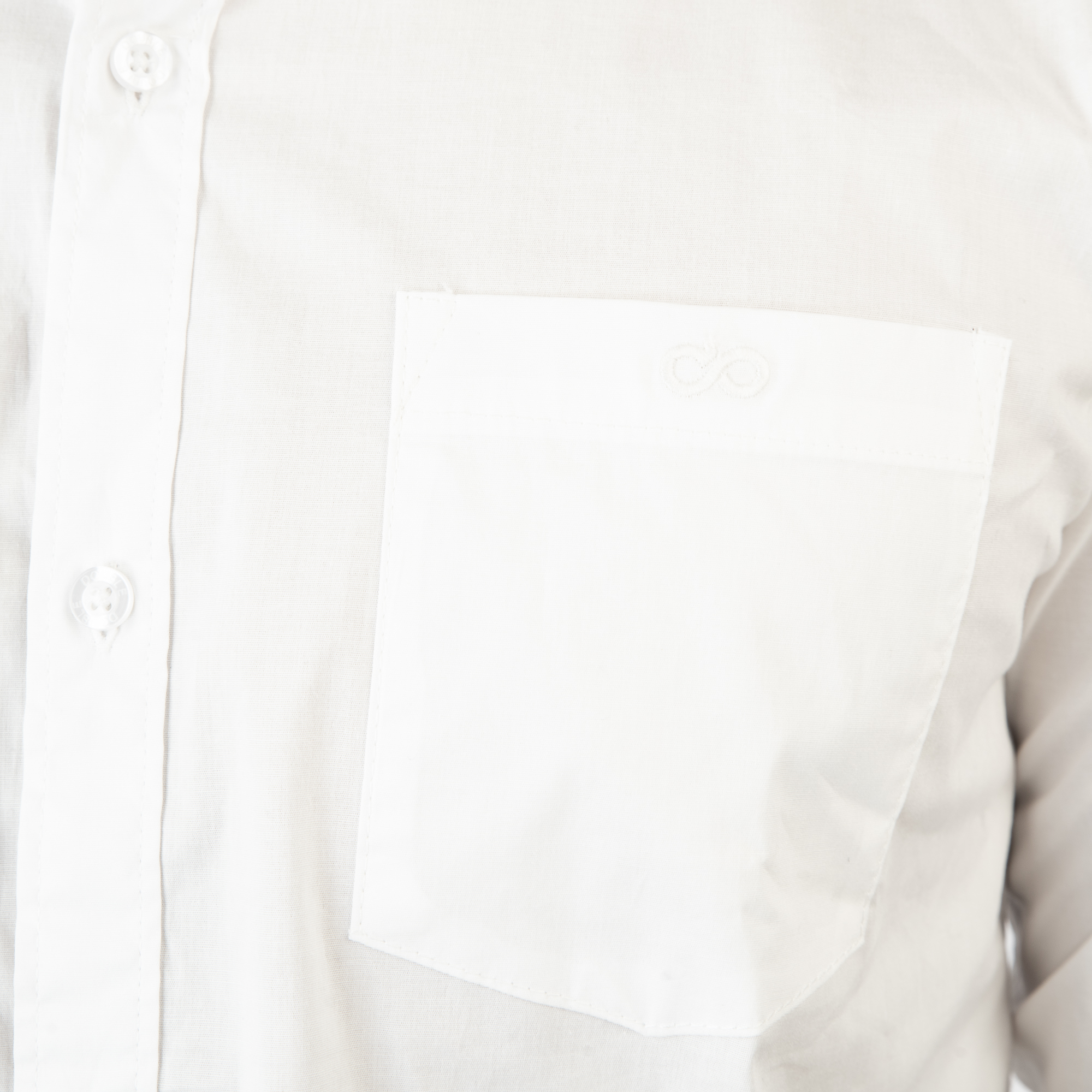 261GS-5072 NOS SHIRTS WITH CHEST POCKET AND DENSE EMBROIDERY WHITE - Image 5