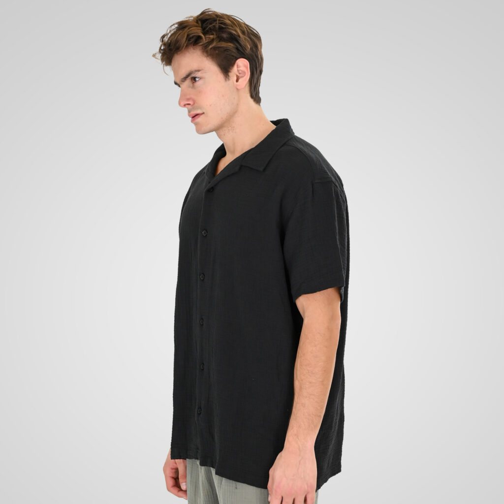 261GS-5184 WRINKLED SHIRTS WITH CHEST POCKET, CAMP COLLAR AND SHORT SLEEVES (SPECIAL FABRIC) (RELAXED FIT) BLACK