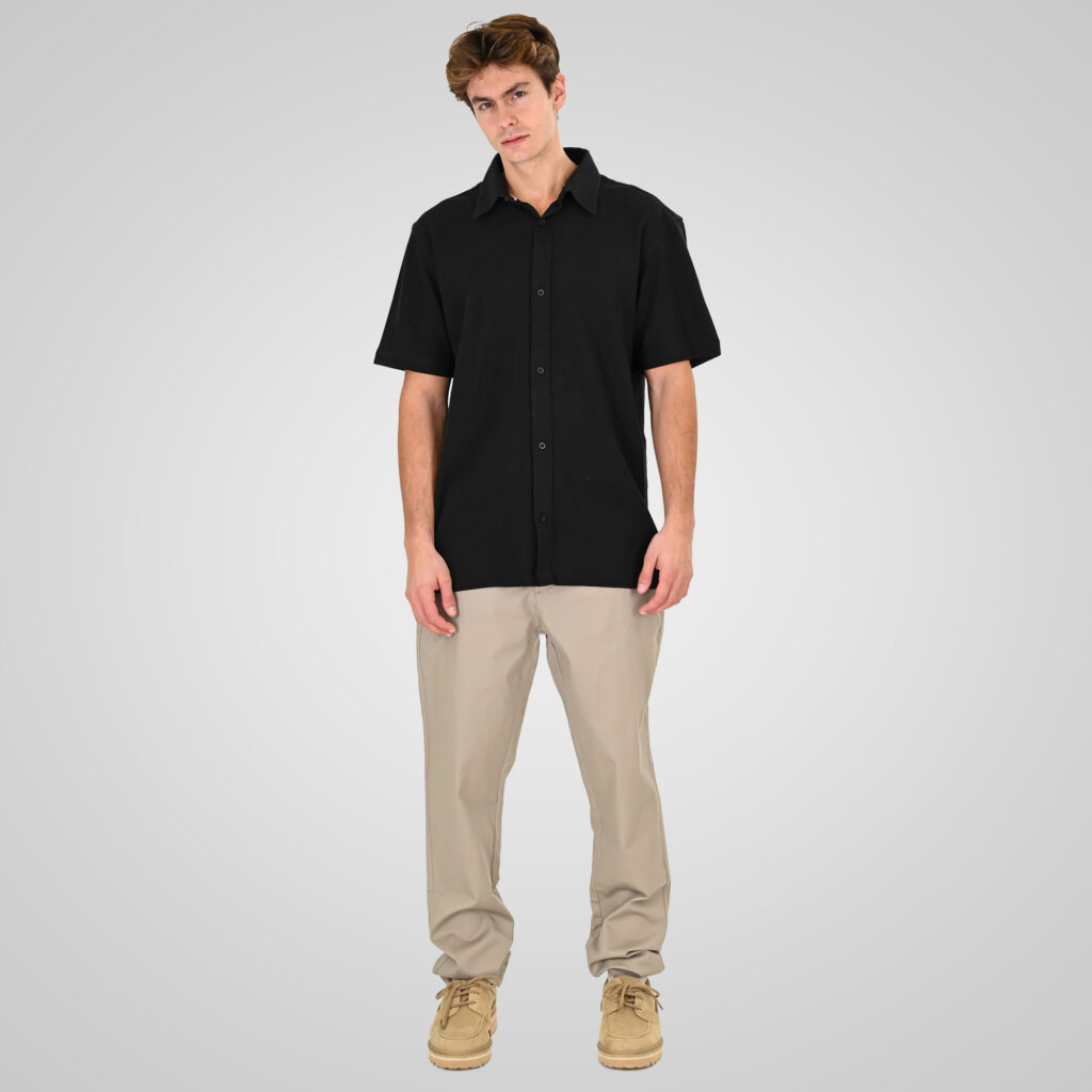 261GS-5185 SHIRTS WITH CHEST POCKET AND SHORT SLEEVES (SPECIAL PIQUE FABRIC) (RELAXED FIT) BLACK