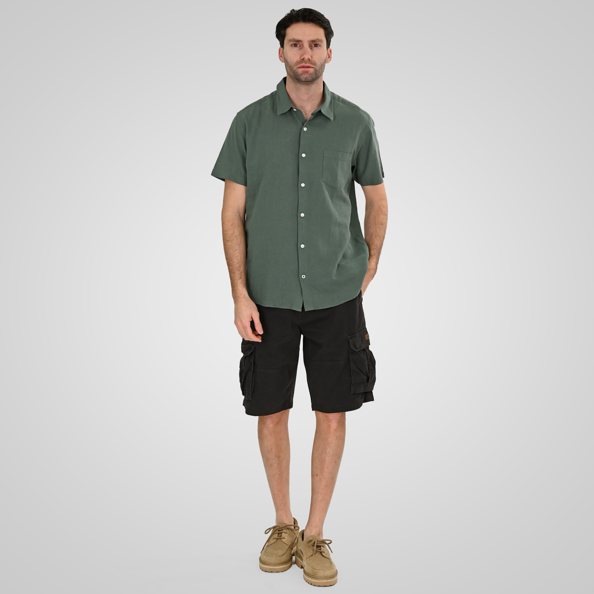 261GS-5192 SHIRT LINEN WITH CHEST POCKET AND SHORT SLEEVES PALM GREEN - Image 2