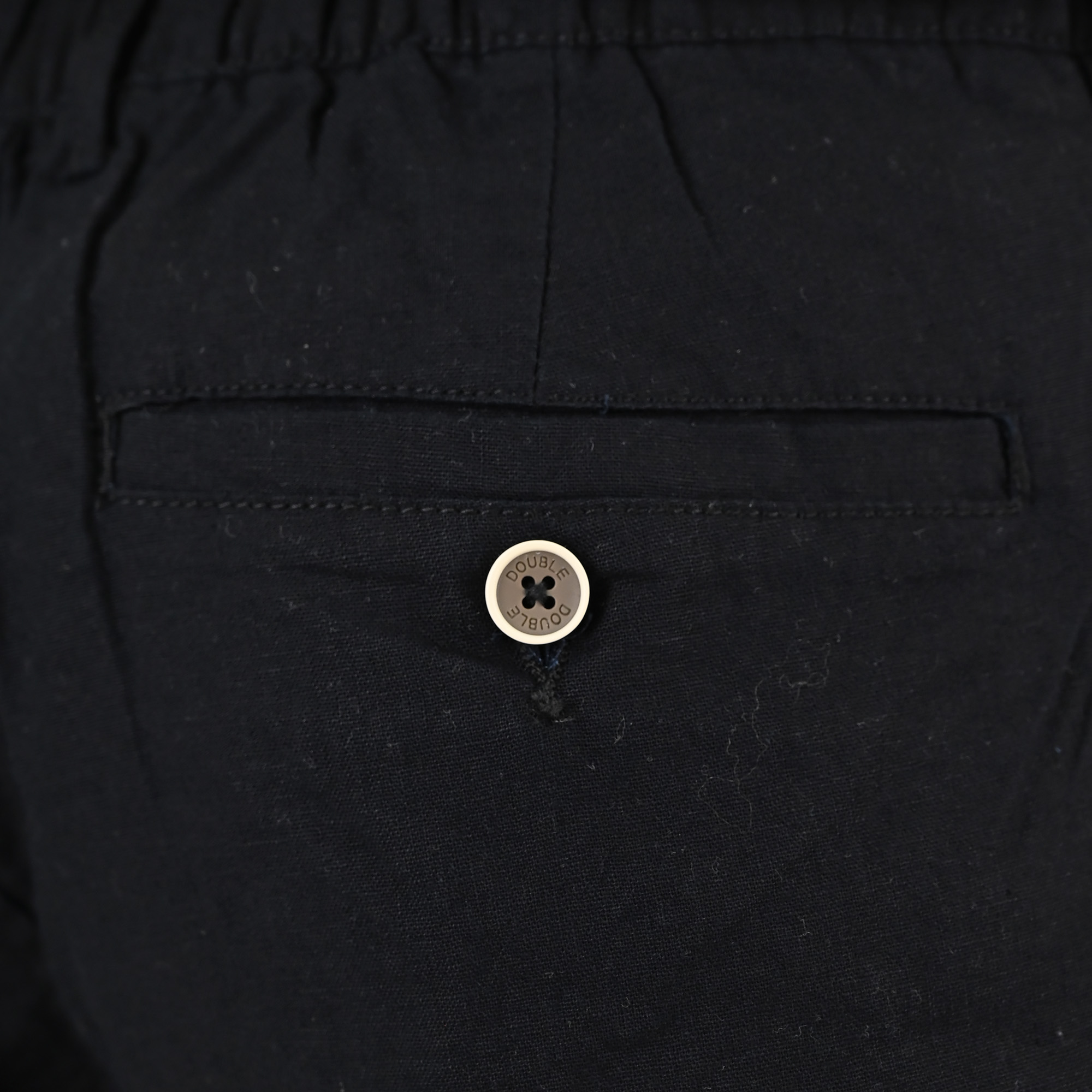 261MSHO-7068 CHINOS LINEN BLEND SHORTS WITH ELASTICATED WAISTBAND BLACK - Image 5