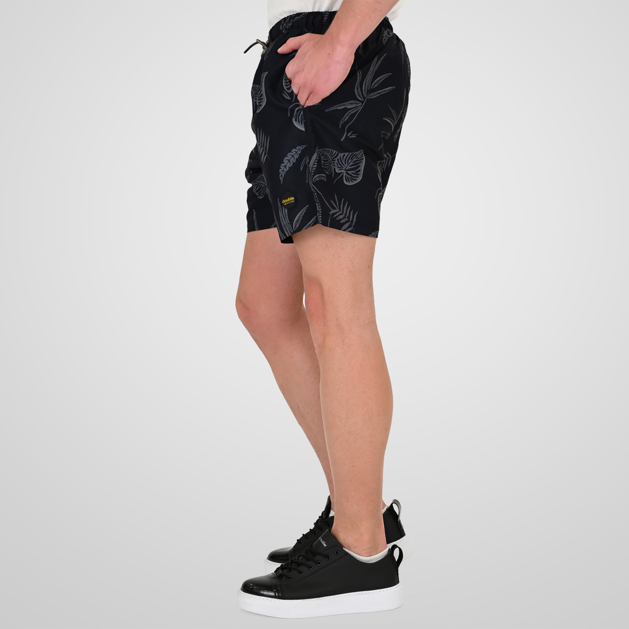 261MTS-8026 SWIM SHORTS (AOP) CC84 BLACK - Image 3
