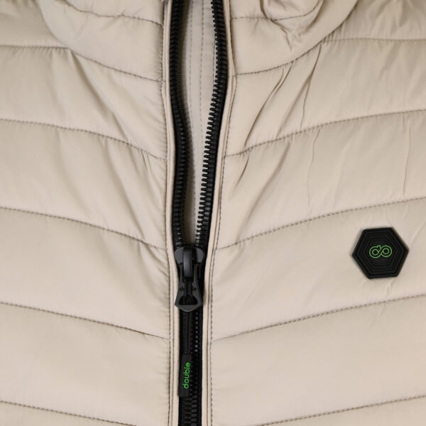 261SMJK-2082 JACKETS SLEEVELESS PADDED GREIGE