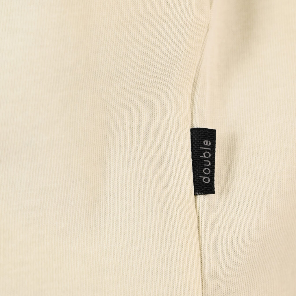 261TS-9140 T-SHIRT WITH EMBROIDERY (HEAVY JERSEY) (RELAXED FIT) CREAM