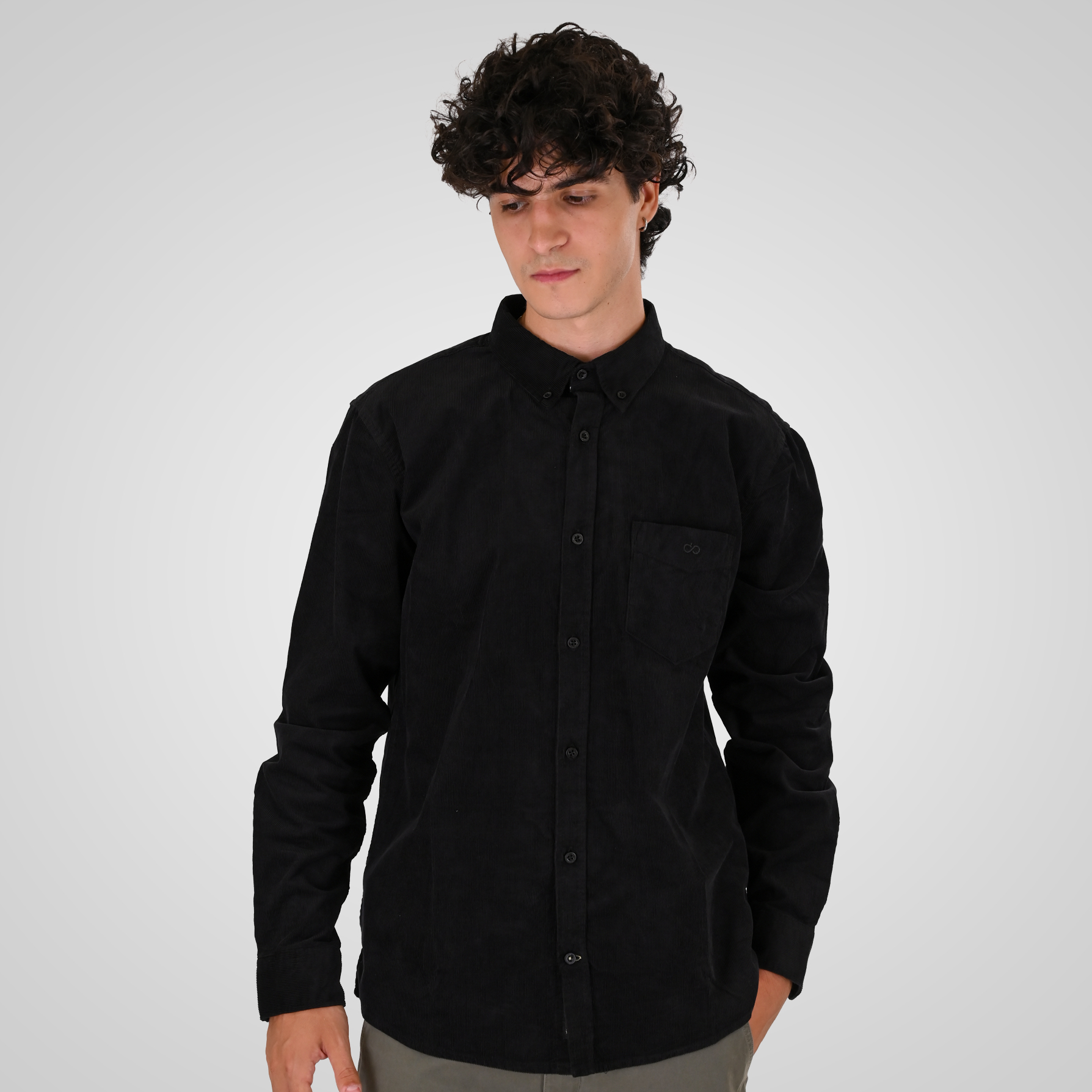 262GS-5226 SHIRTS WITH CHEST POCKET AND DENSE EMBROIDERY (BABY CORDUROY) BLACK - Image 1