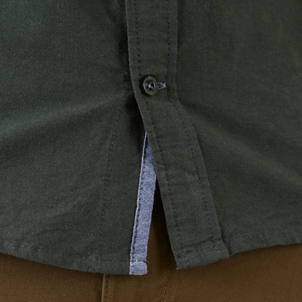 262GS-5225 OXFORD SHIRTS WITH CHEST POCKET AND DENSE EMBROIDERY DK KHAKI MELANGE