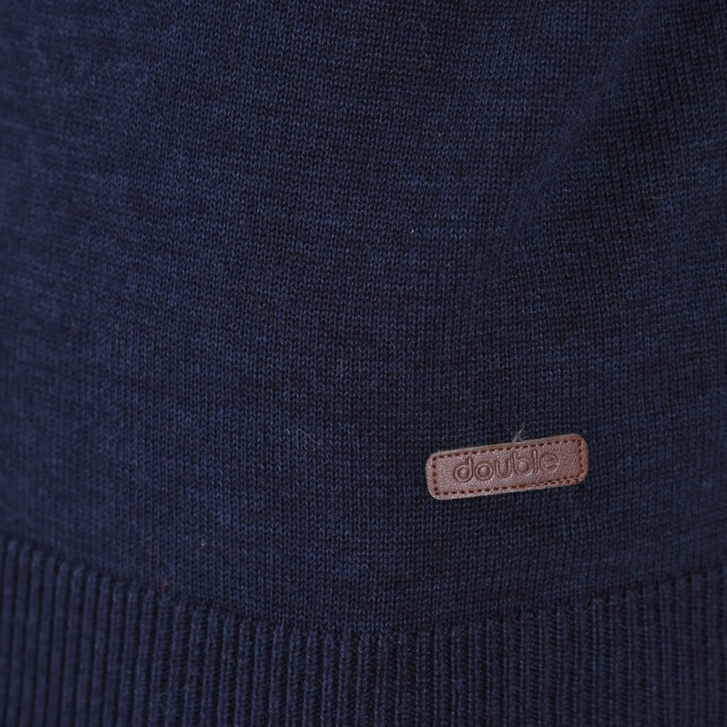 262KNIT-8071 KNITS HALF-ZIP WITH DENSE EMBROIDERY NAVY MELANGE