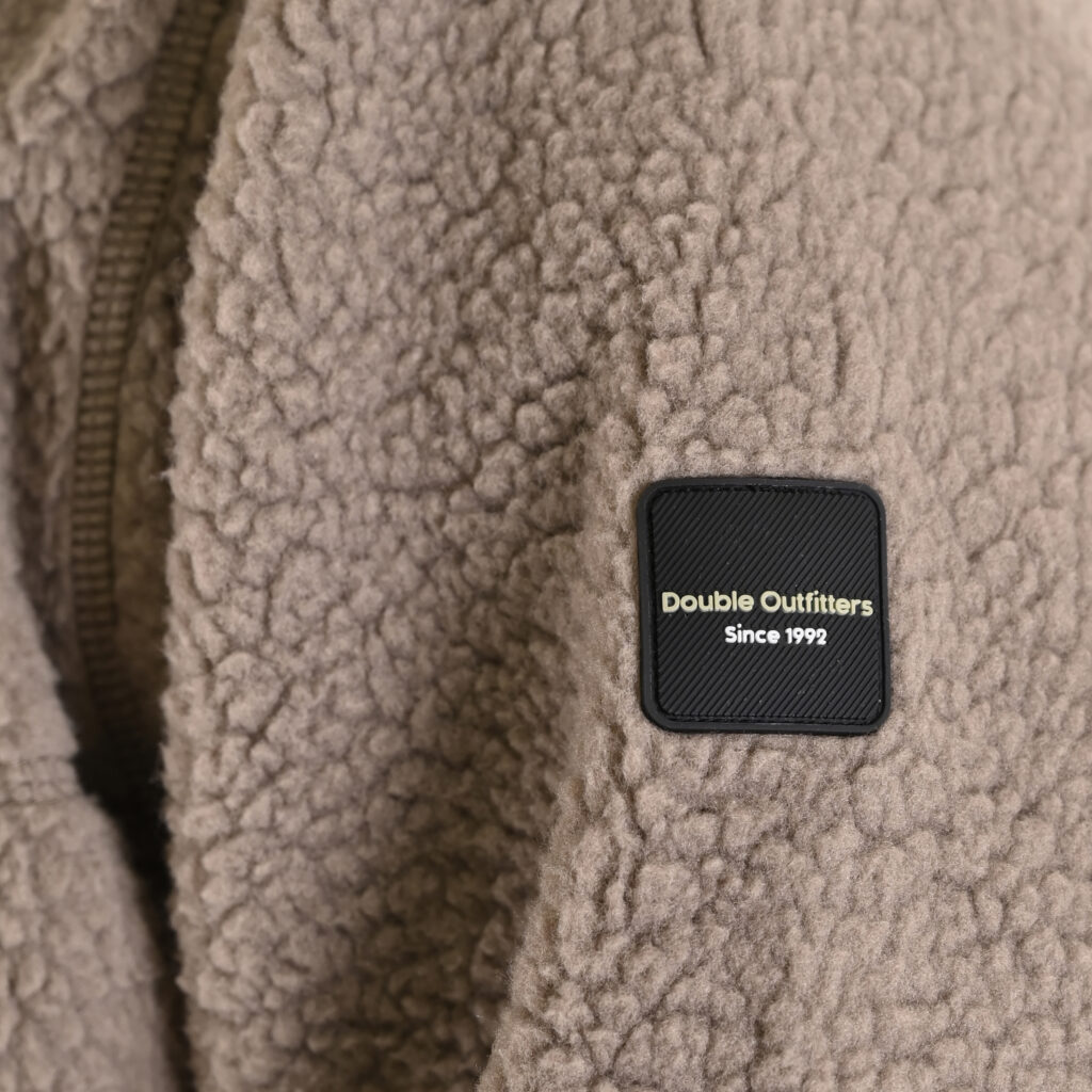 262MFT-7085 SHERPA FULL ZIP WITH ZIP BODY POCKETS TAUPE
