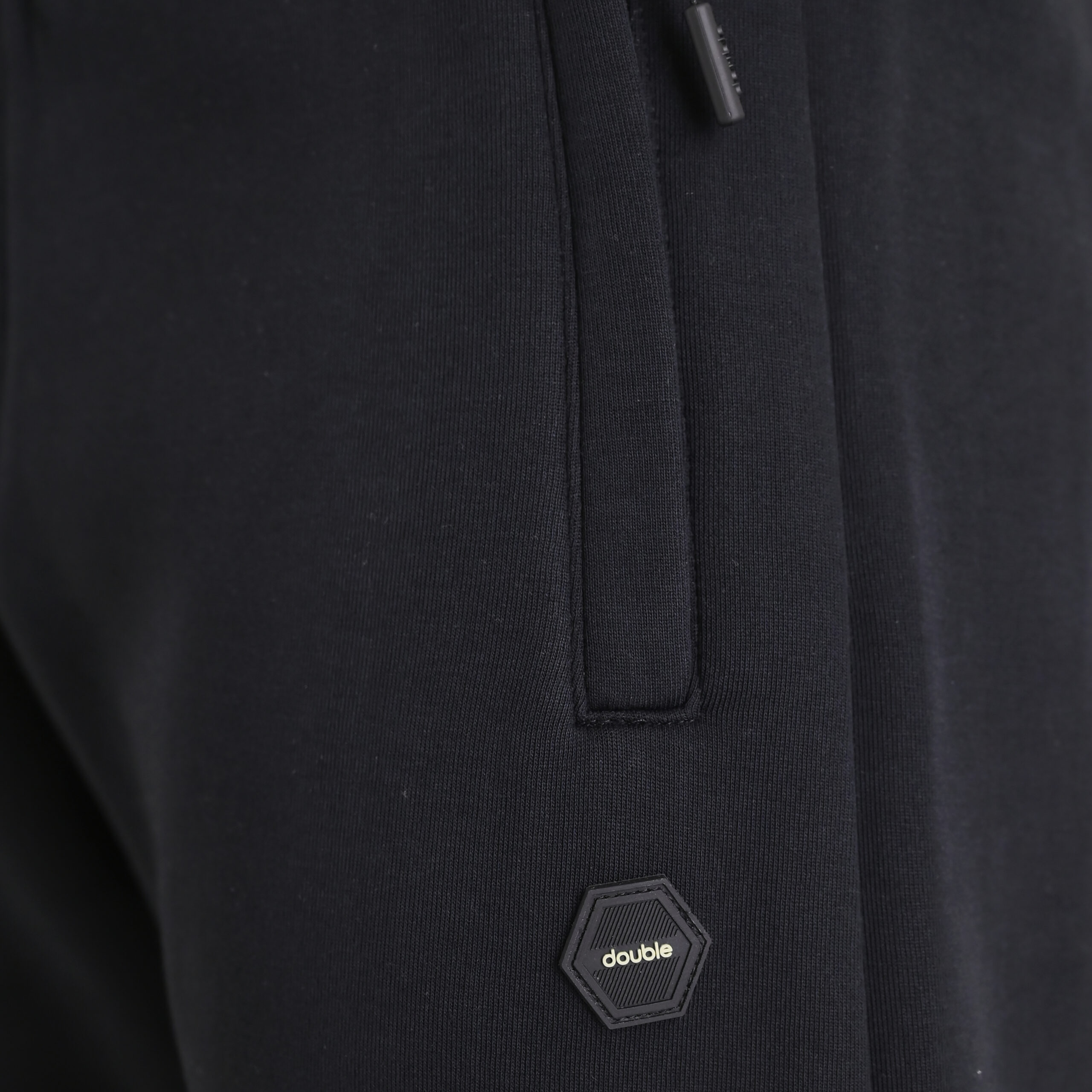 262MPAN-6059 JOGGER PANTS WITH ELASTIC WAISTBAND AND HEM WITH ZIPPER POCKETS (INTERLOCK) BLACK - Image 5