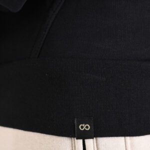 262MTOP-1143 HOODIE WITH CONTRAST HOOD LINING AND ENGRAVED PRINT (INTERLOCK) BLACK - Image 6