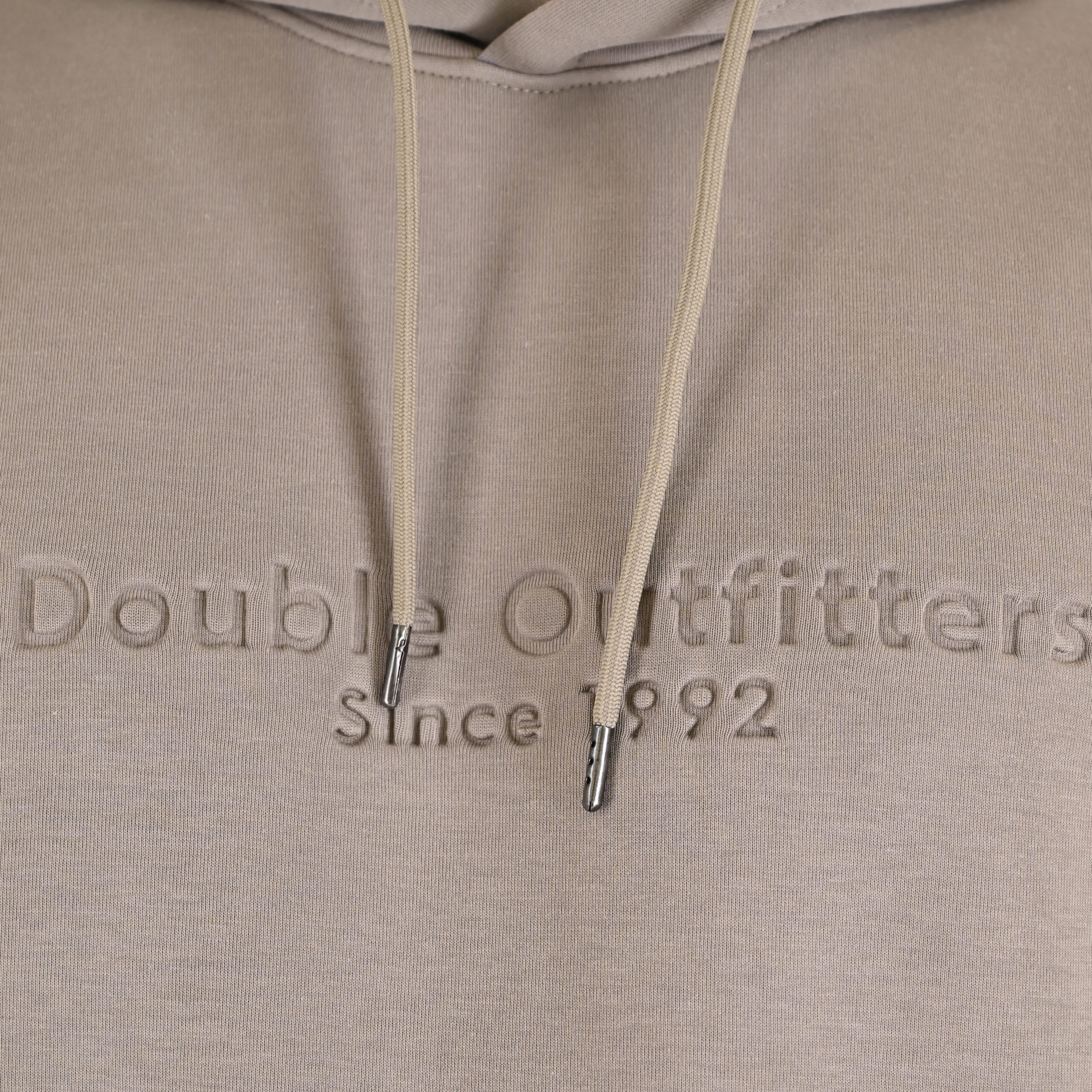 262MTOP-1143 HOODIE WITH CONTRAST HOOD LINING AND ENGRAVED PRINT (INTERLOCK) SMOKE BEIGE - Image 5