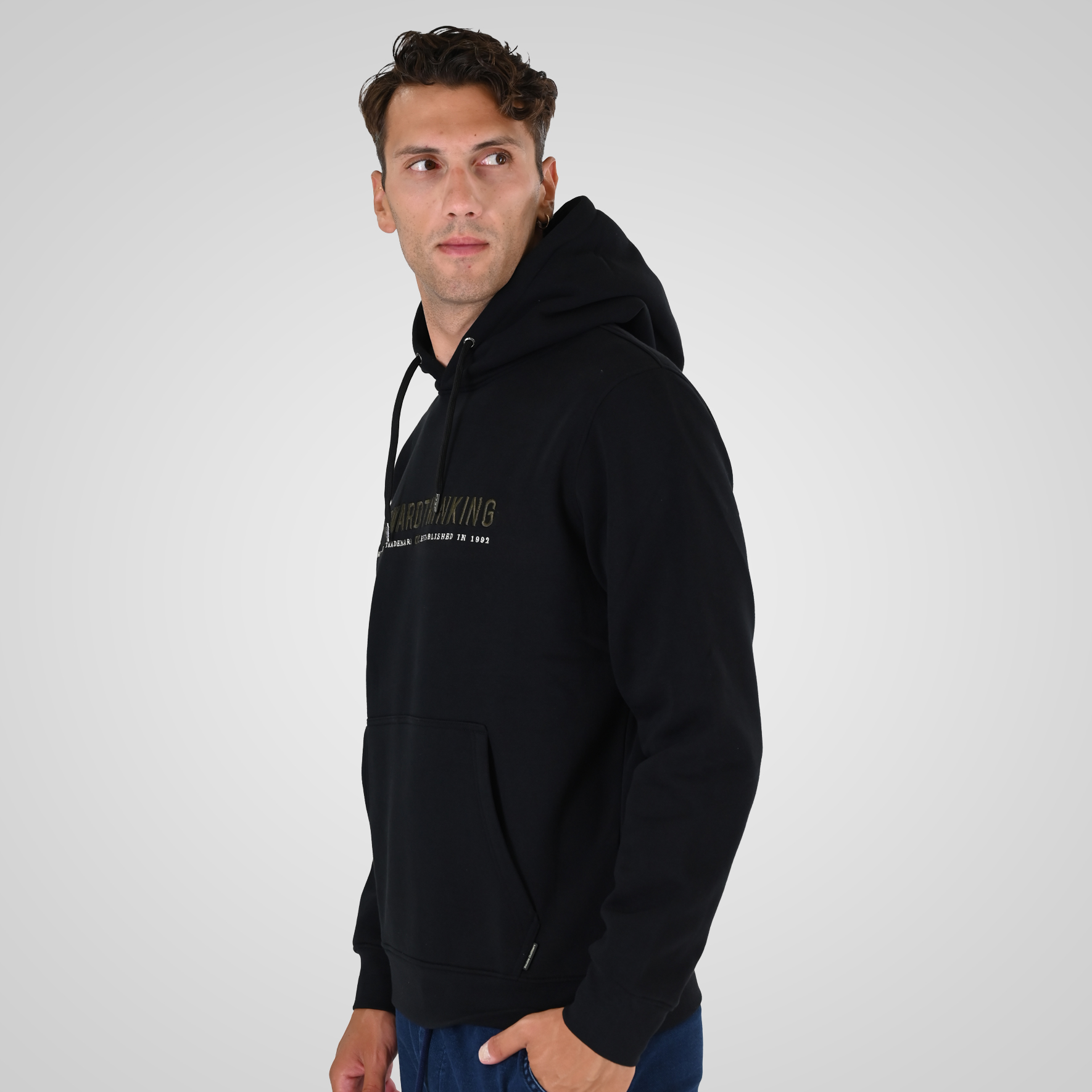 262MTOP-1144 HOODIE WITH 3D EMBROIDERY AND DENSE EMBROIDERY (BRUSHED FLEECE) BLACK - Image 3