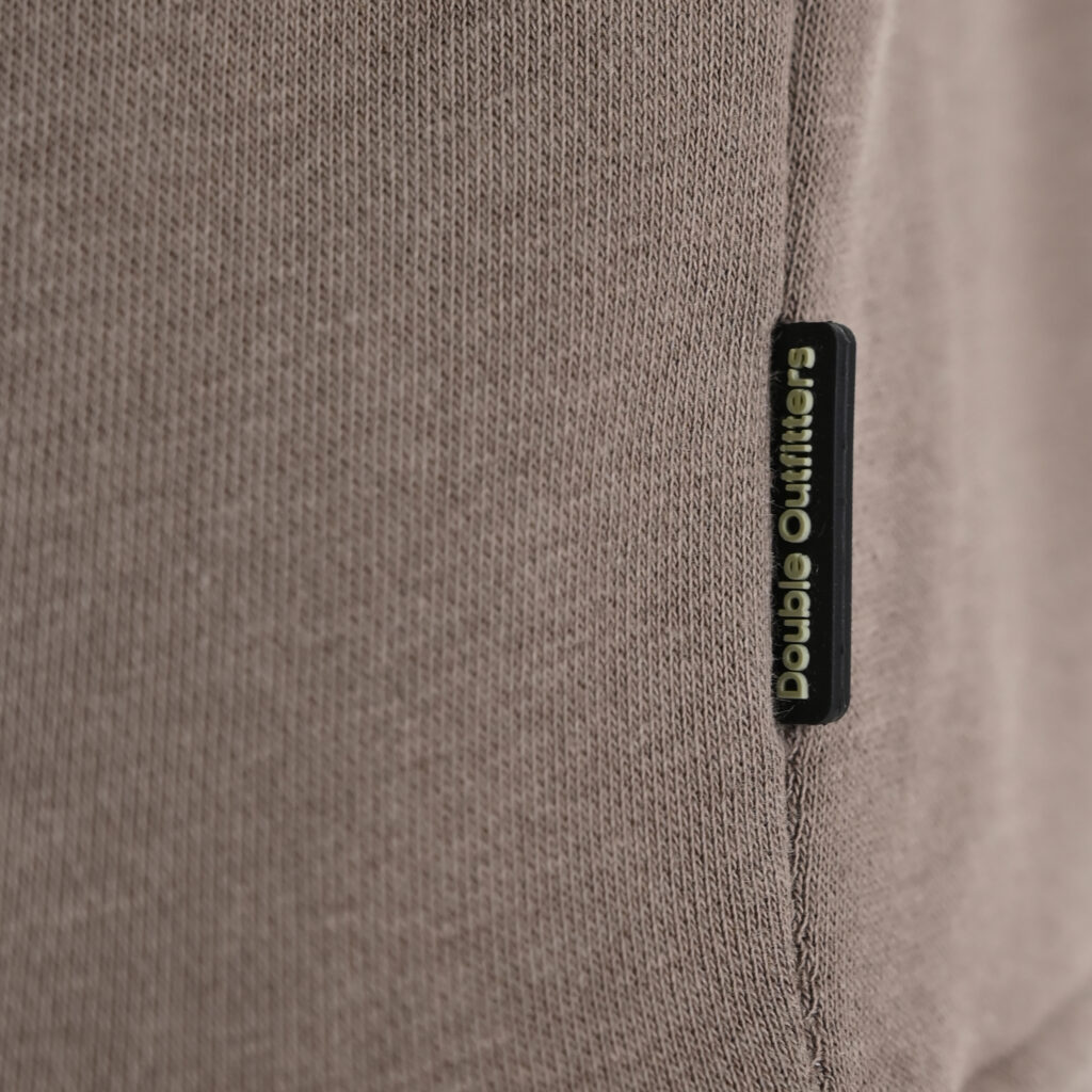 262MTOP-1151 CREWNECK TOP WITH 3D AND DENSE EMBROIDERY (BRUSHED FLEECE) TAUPE