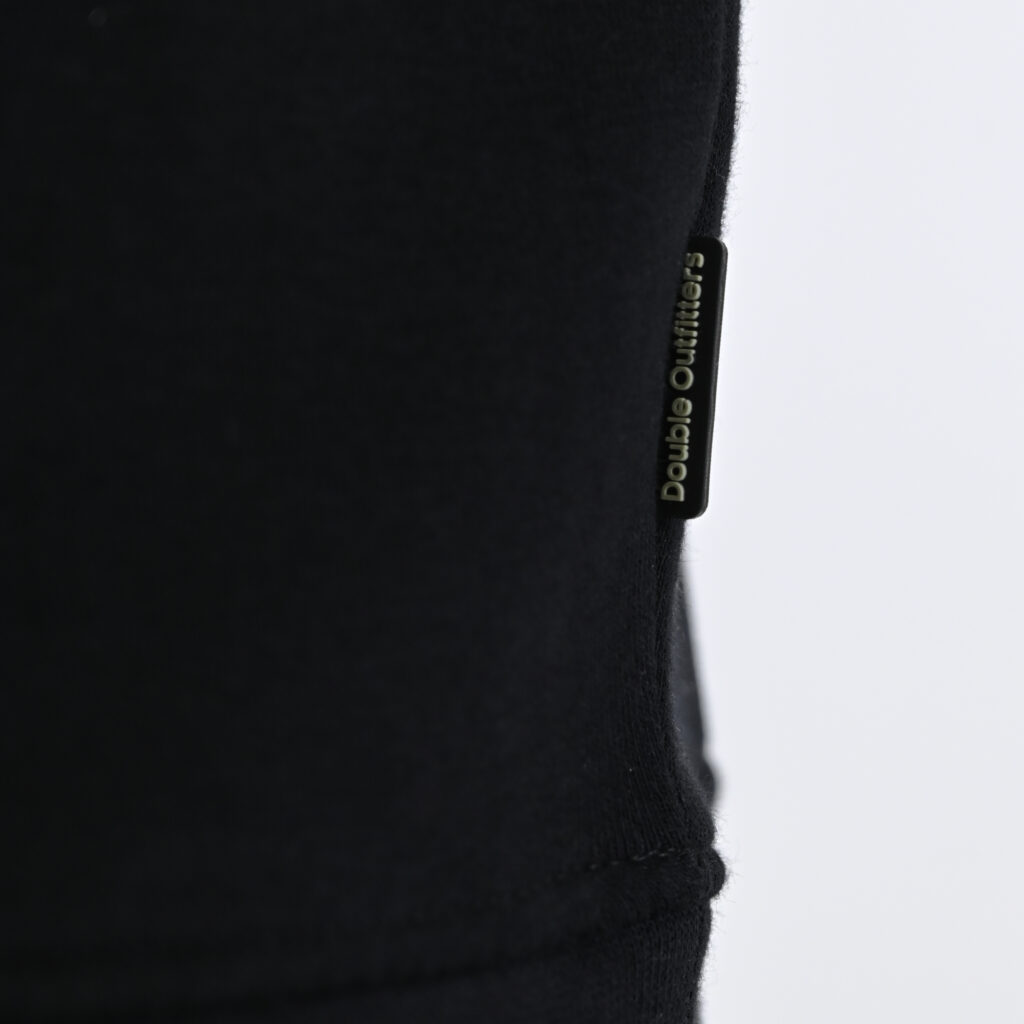 262MTOP-1152 CREWNECK TOP WITH PUFF PRINT (BRUSHED FLEECE) BLACK