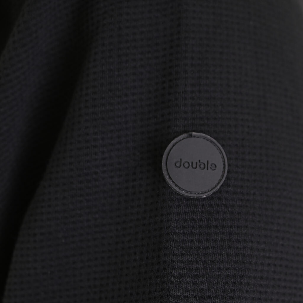 262MTOP-1154 HOODIE IN SPECIAL FABRIC (WAFFLE) BLACK