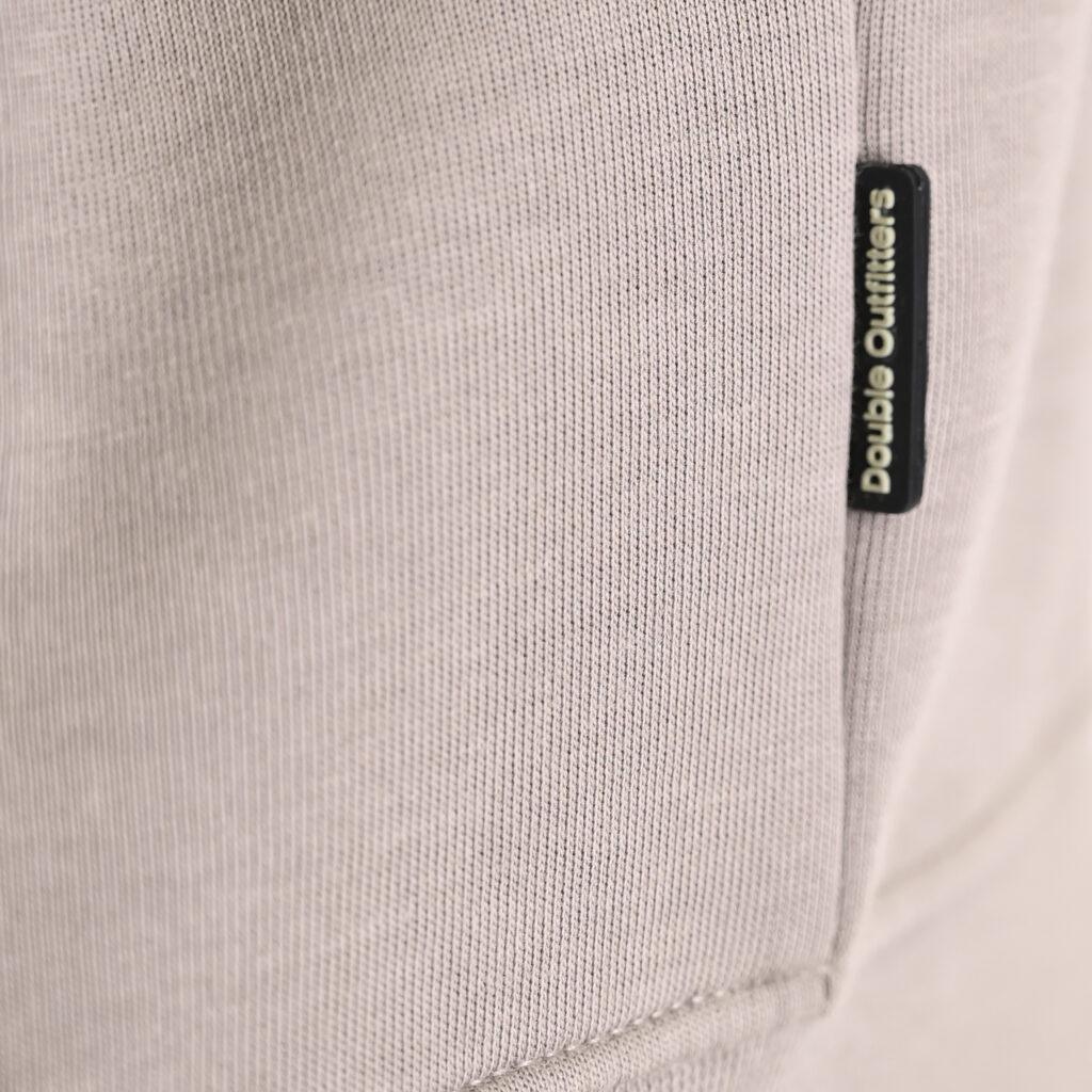 262MTOP-1160 FULL-ZIP HOODIE WITH CHEST POCKET AND THIN HIGH DENSITY PRINT (INTERLOCK) SMOKE BEIGE