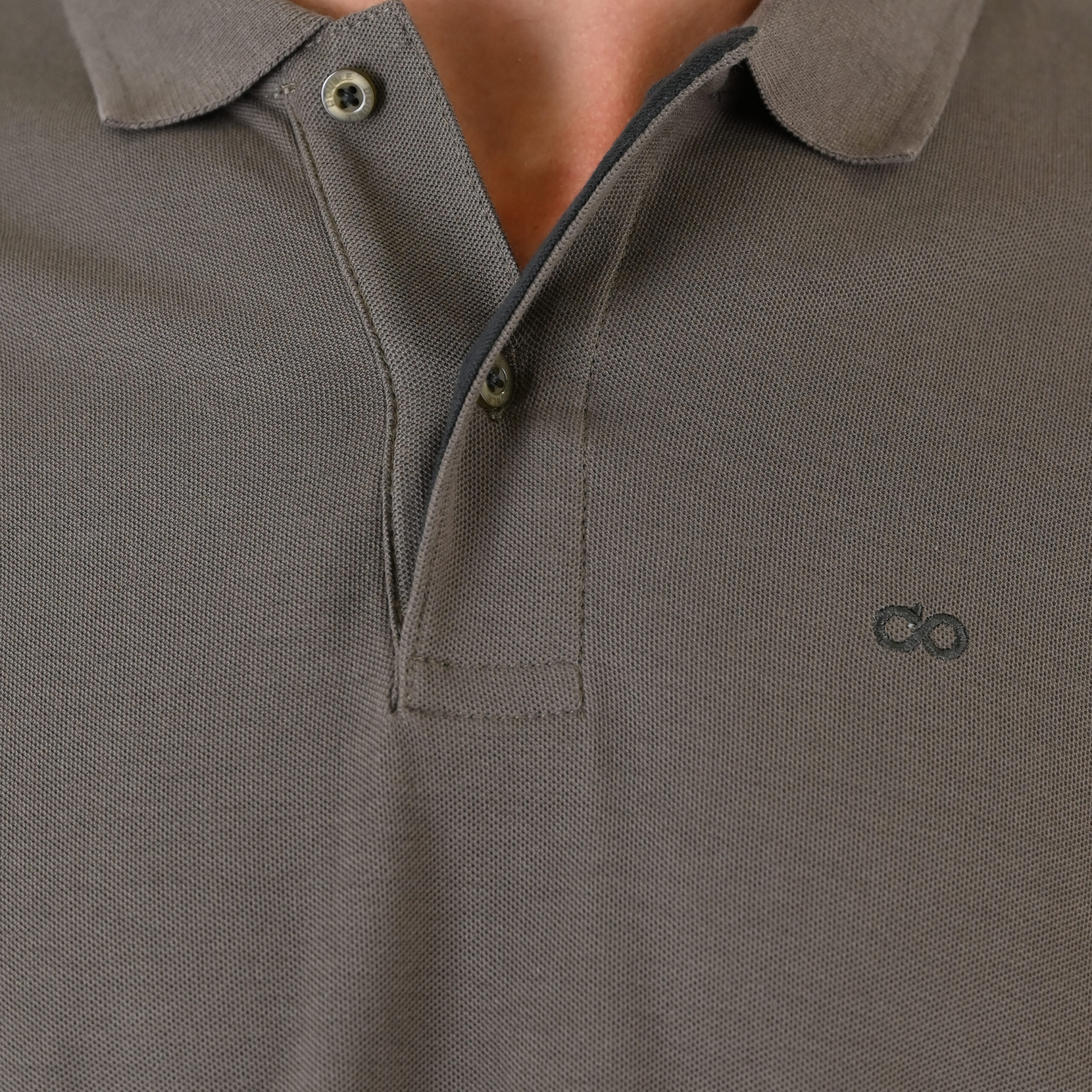 262PS-3097 POLO PIQUE LONGSLEEVE WITH DENSE EMBROIDERY TAUPE - Image 5