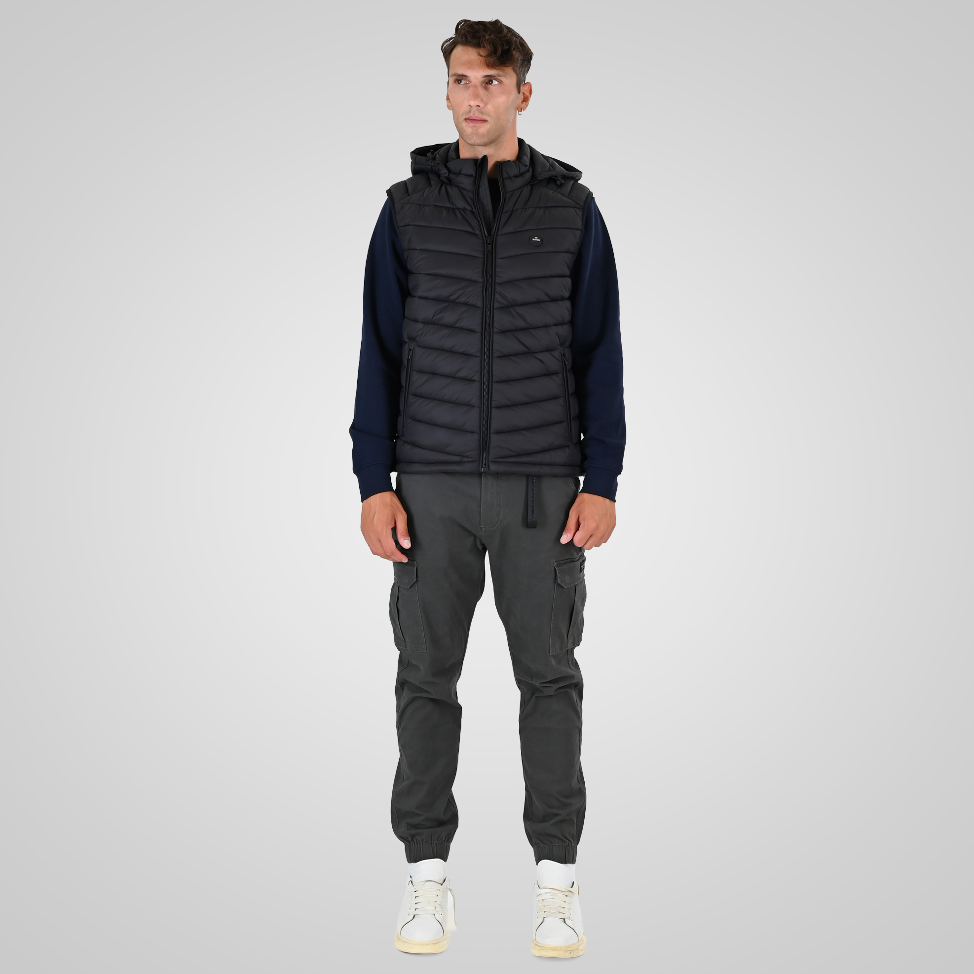 262SMJK-2104 JACKETS SLEEVELESS BLACK - Image 2
