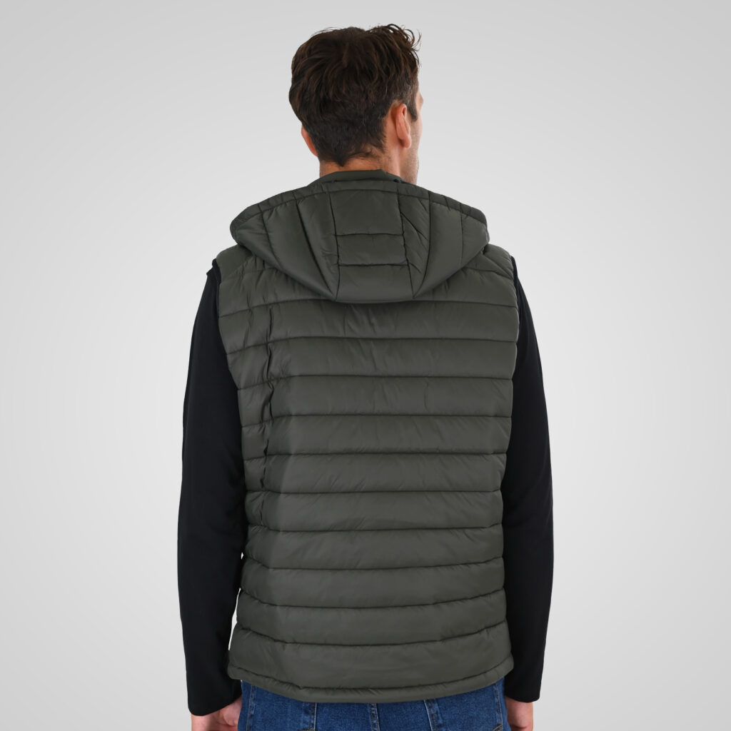 262SMJK-2104 JACKETS SLEEVELESS LEAF GREEN