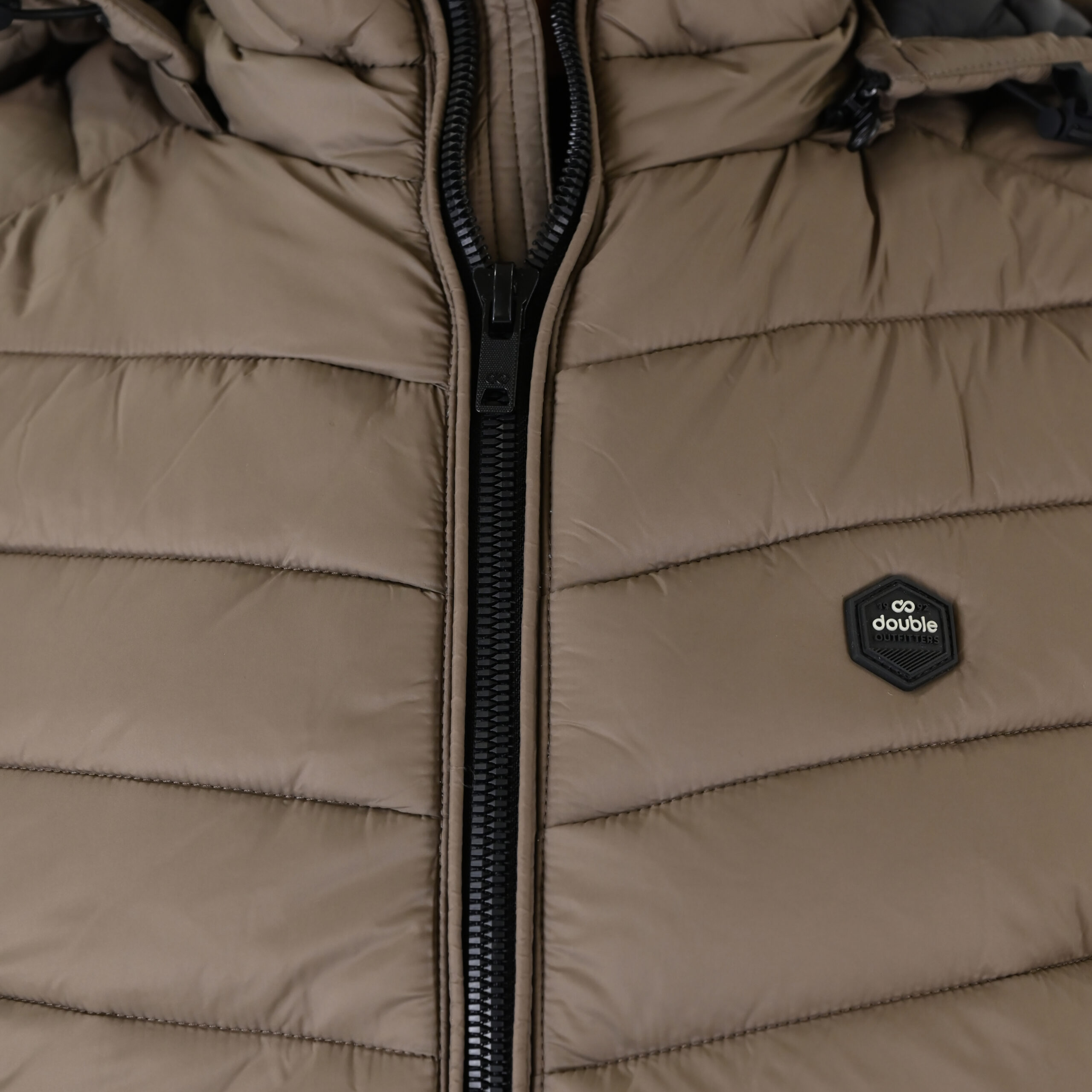 262SMJK-2104 JACKETS SLEEVELESS TAUPE - Image 5